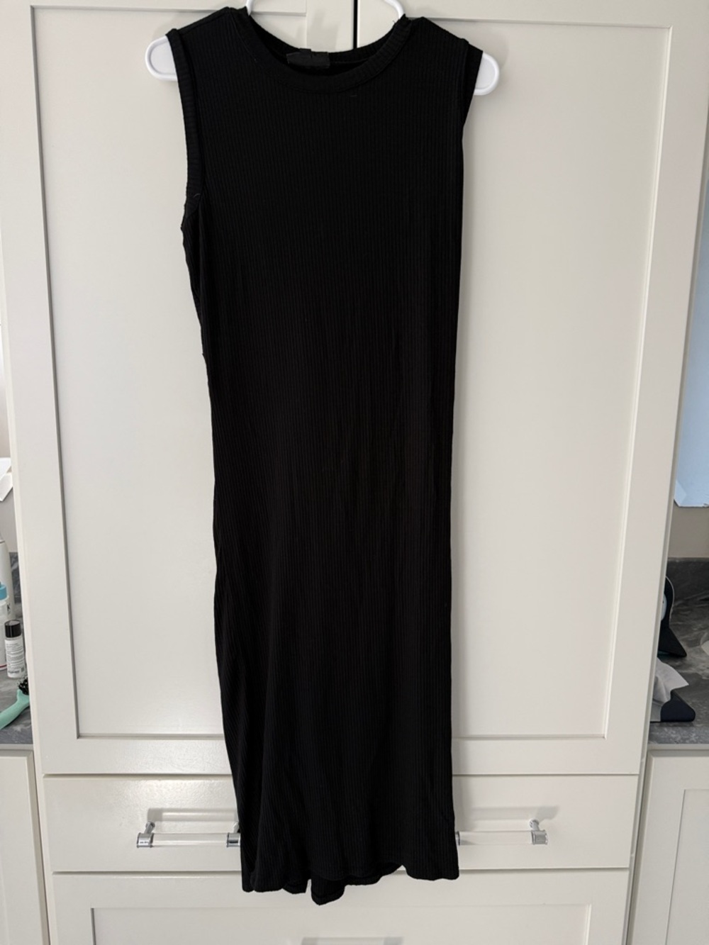 bobeau Black Ribbed Crewneck Midi Dress